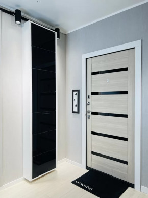 Обувница 7-ми секционная Лайт Стекло Черное в Тюмени - mebel-tymen.ru | фото