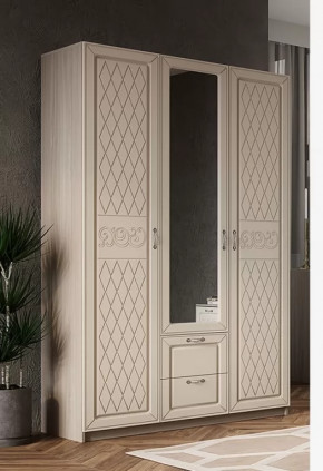 Шкаф трехдверный с зеркалом "Париж" № 2 в Тюмени - mebel-tymen.ru | фото